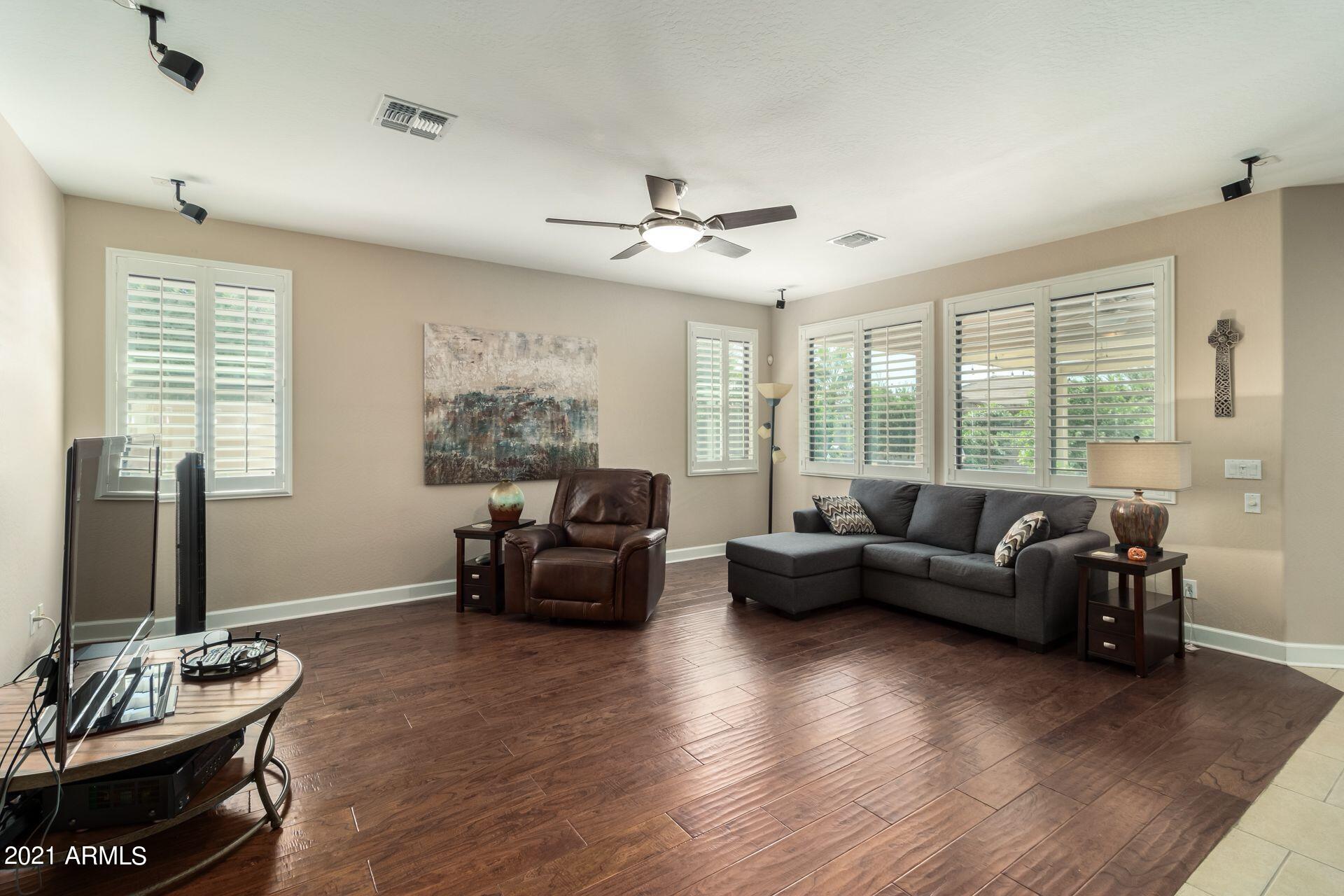 15709 West Coronado Road Goodyear, AZ 85395 - Photo 4 of 20 Coro 6 great rm