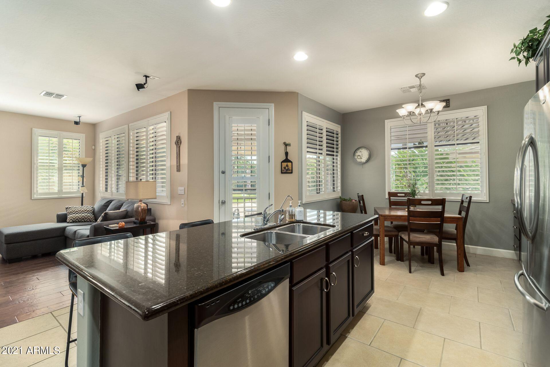 15709 West Coronado Road Goodyear, AZ 85395 - Photo 10 of 20 coro 12