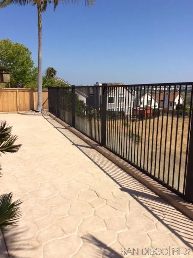 6243 Seacrest View Road San Diego, CA 92121 - Photo 47 of 59