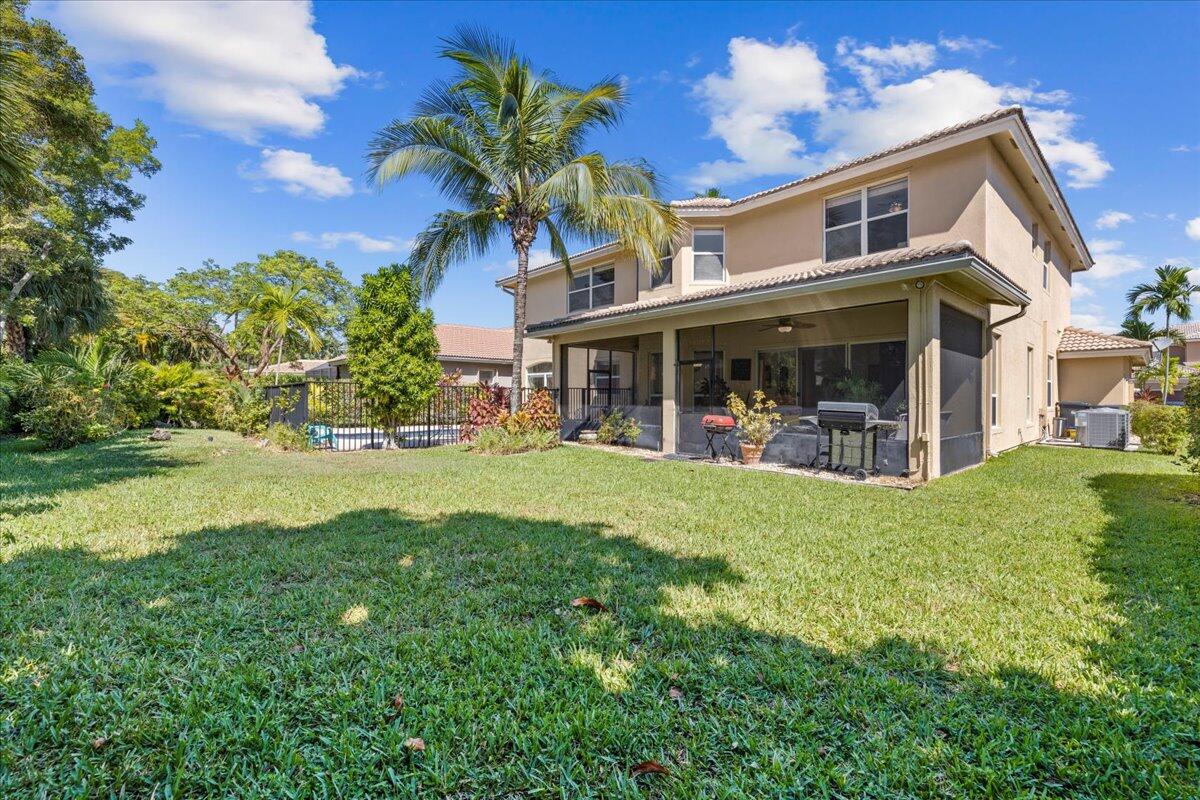 11212 Cobblefield Road Wellington, FL 33449 - Photo 33 of 55 Backyard
