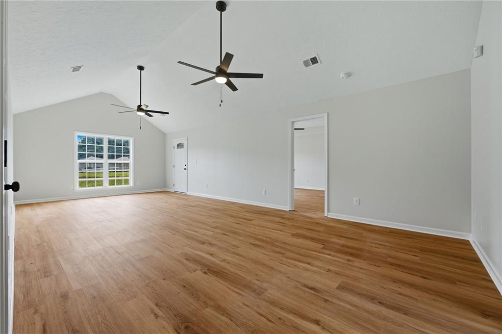 33 McLendon Road Fort Mitchell, AL 36856 - Photo 6 of 19 Gallery Image 6