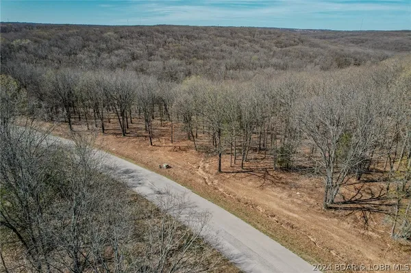 $29,500 | Lot 11 Cross Creek Road, Camdenton, MO 65020