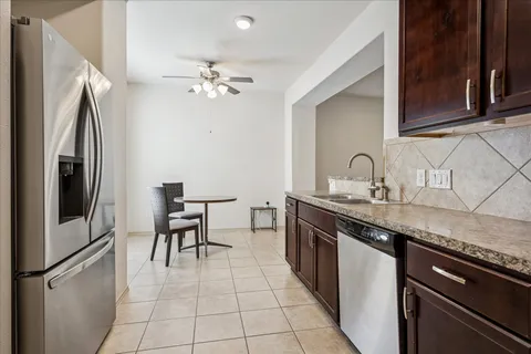 $295,000 | 7914 Stoneyway Drive, Houston, TX 77040