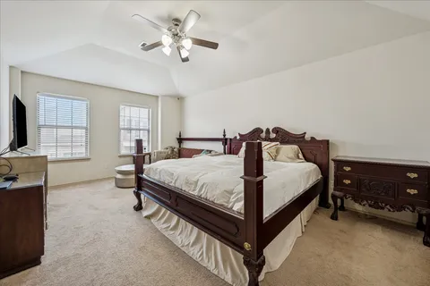 $295,000 | 7914 Stoneyway Drive, Houston, TX 77040