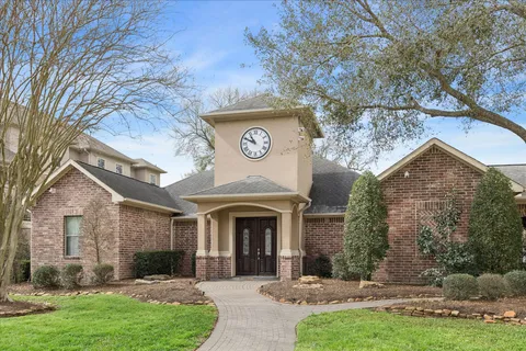 $295,000 | 7914 Stoneyway Drive, Houston, TX 77040