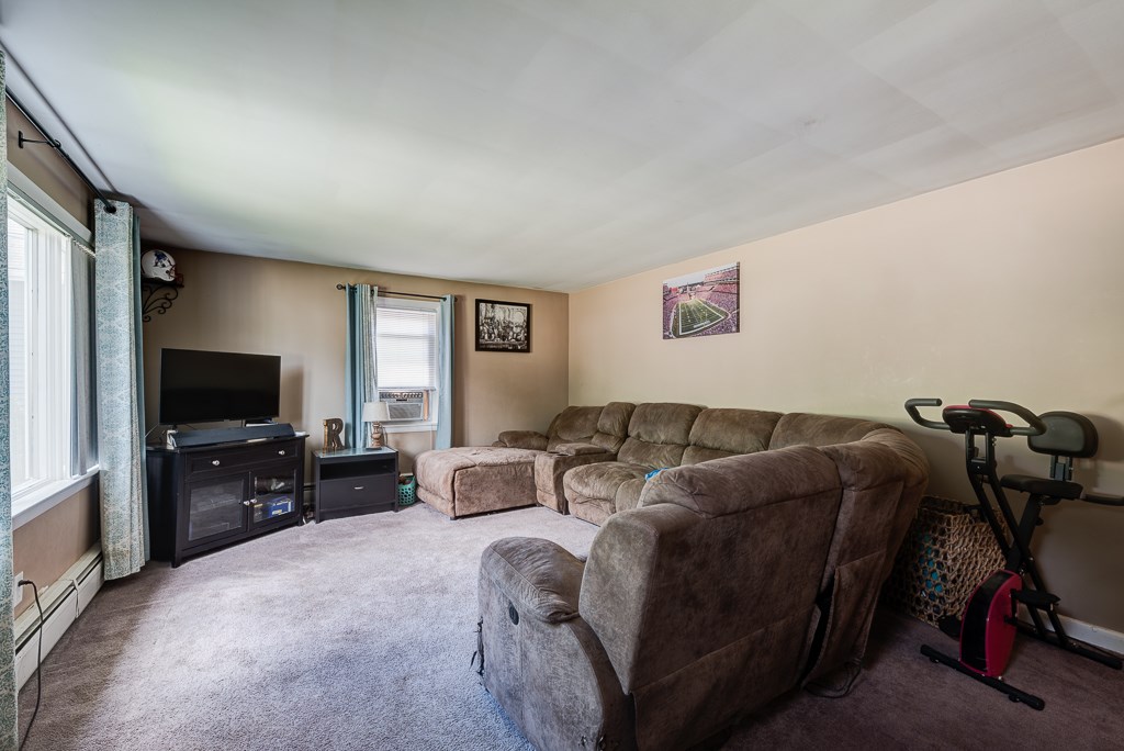 3870 Mendon Road Cumberland, RI 02864 - Photo 15 of 31