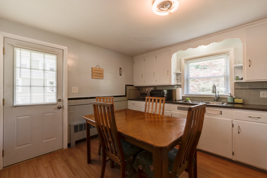 3870 Mendon Road Cumberland, RI 02864 - Photo 16 of 31