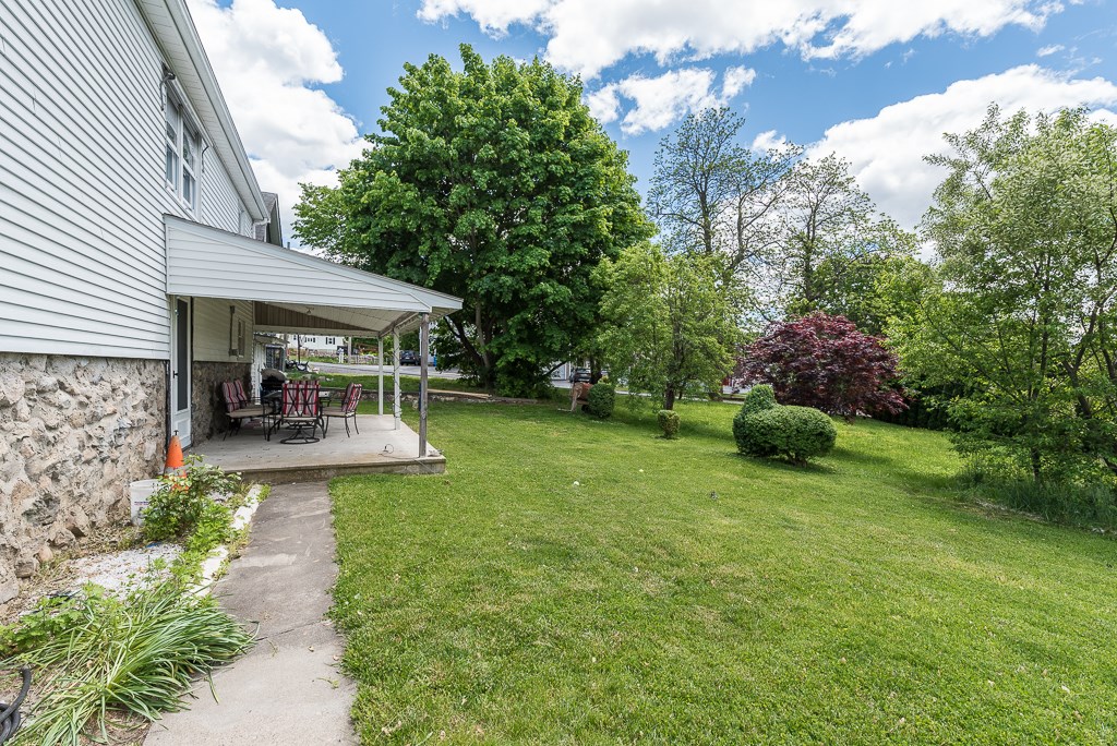 3870 Mendon Road Cumberland, RI 02864 - Photo 3 of 31