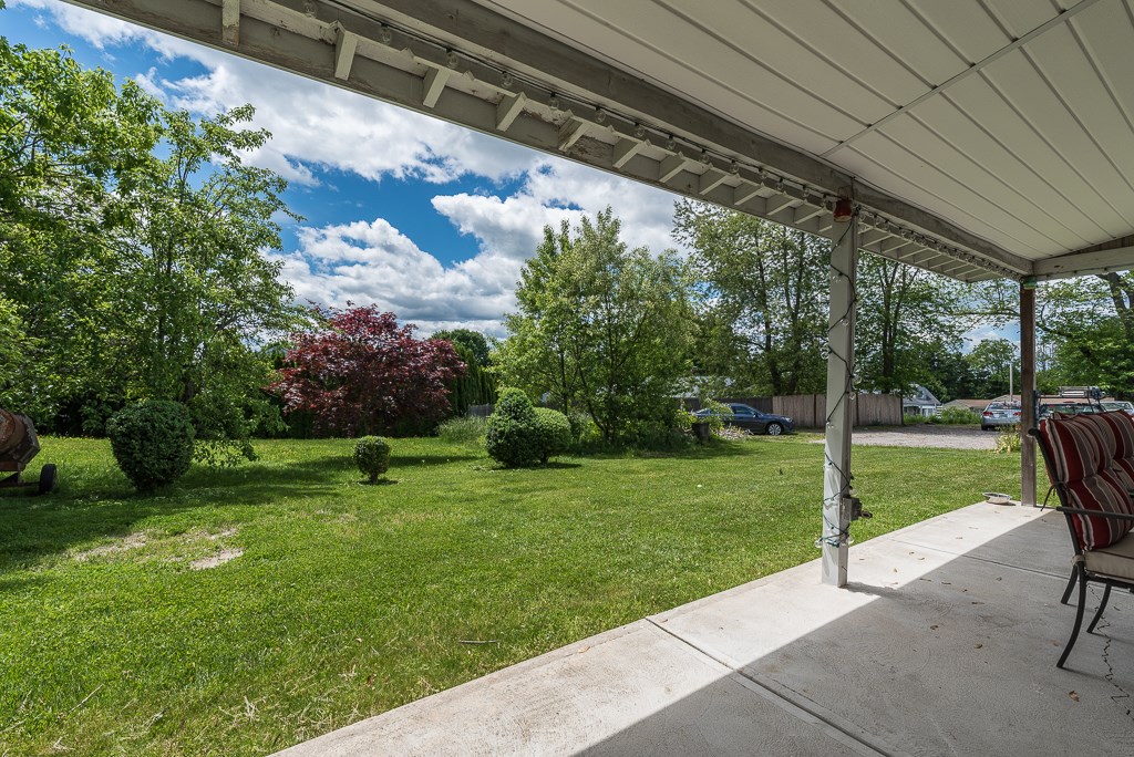 3870 Mendon Road Cumberland, RI 02864 - Photo 8 of 31