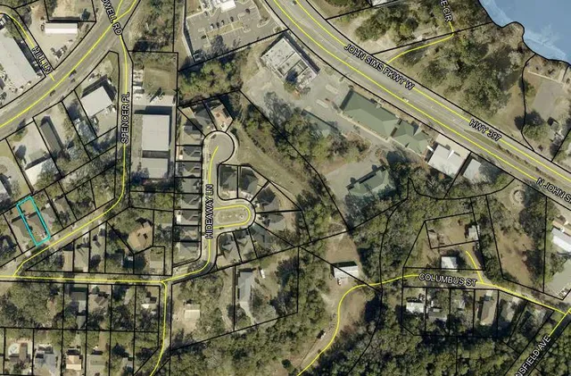 $2,200 | 204 B Spencer Place, Niceville, FL 32578