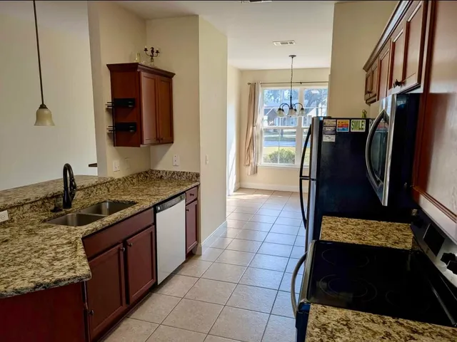 $2,200 | 204 B Spencer Place, Niceville, FL 32578