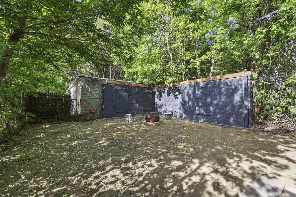 68 Orchard Street Pittsfield, MA 01201 - Photo 27 of 29