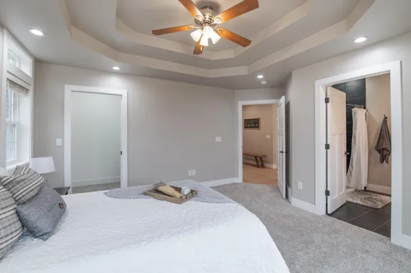 $799,900 | 657 Black Earth Drive, De Pere, WI 54115