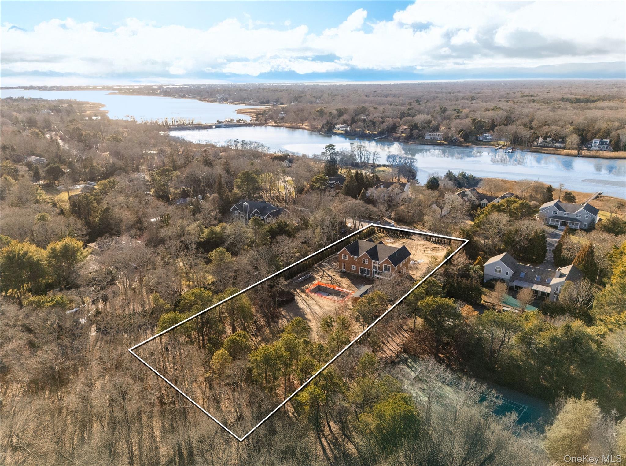 34 Old Main Road Quogue, NY 11959 - Photo 7 of 16