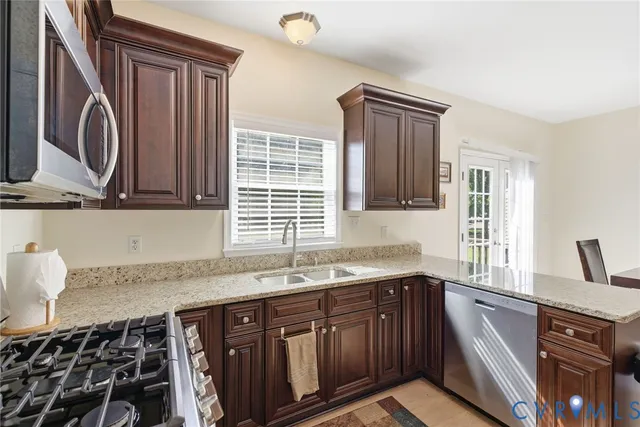 $410,000 | 1717 Lakeview Avenue, Richmond, VA 23220