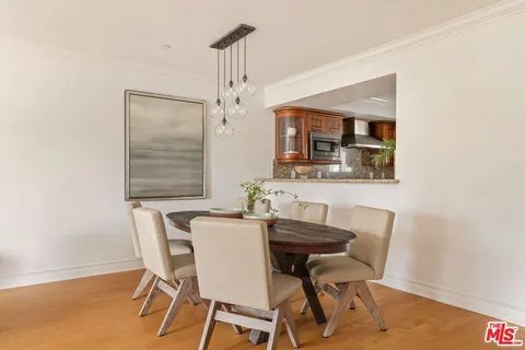 $1,298,000 | 1878 Greenfield Avenue, Unit PH1, Los Angeles, CA 90025
