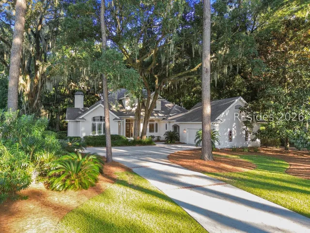 $1,100,000 | 304 Bamberg Drive, Bluffton, SC 29910