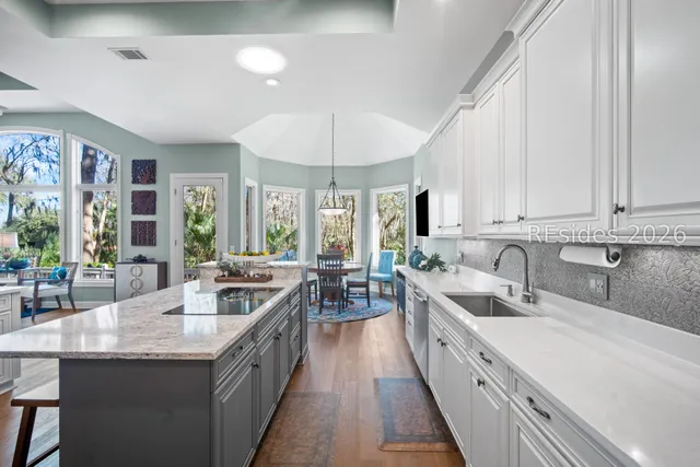 $1,100,000 | 304 Bamberg Drive, Bluffton, SC 29910