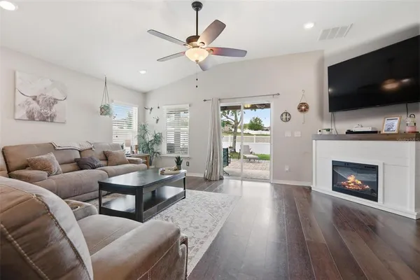 $375,000 | 656 Carya Court, DeLand, FL 32724