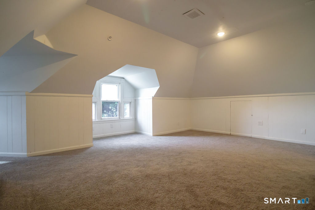 36 High Street Bristol, CT 06010 - Photo 5 of 16