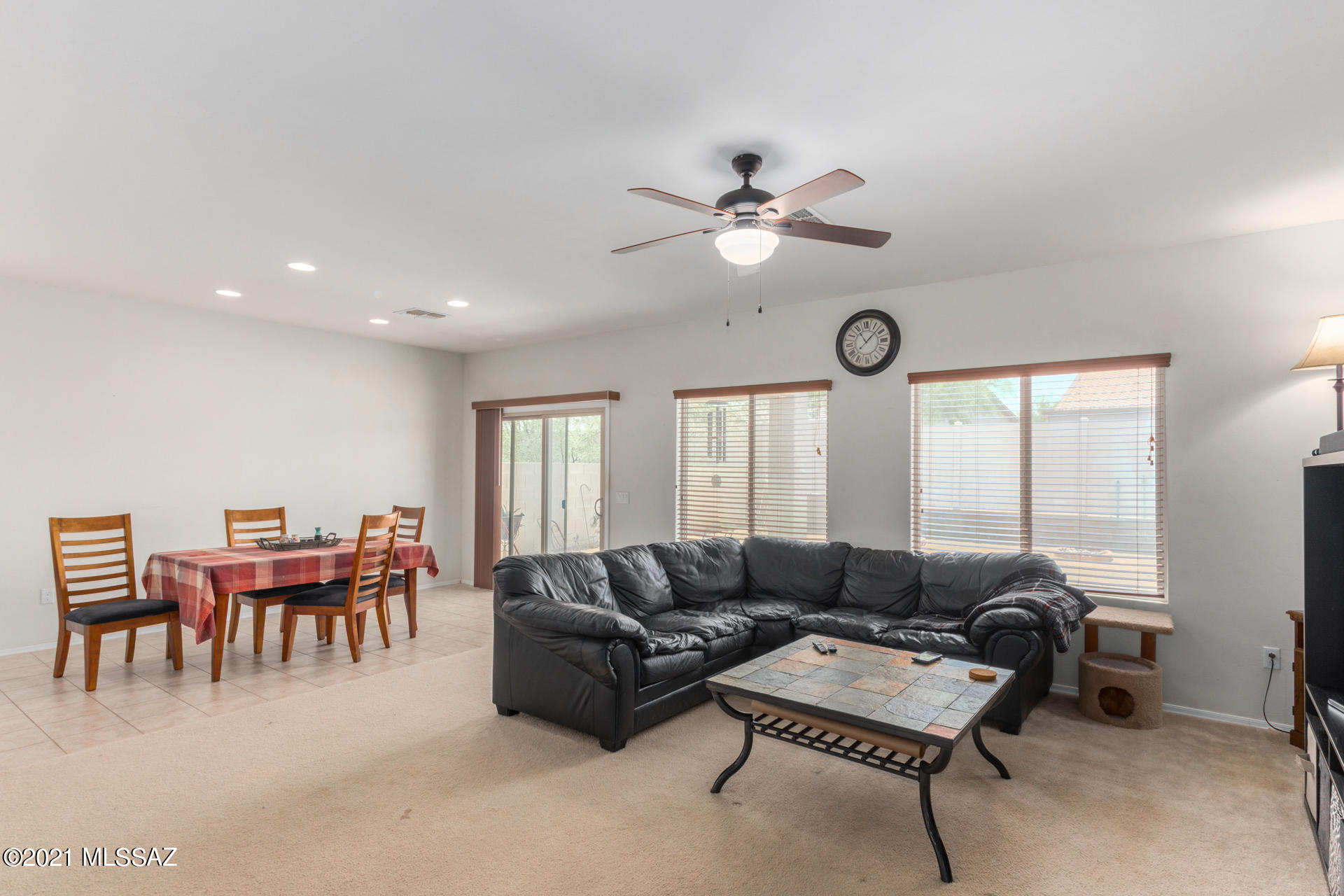 21657 East Founders Road Red Rock, AZ 85145 - Photo 4 of 26