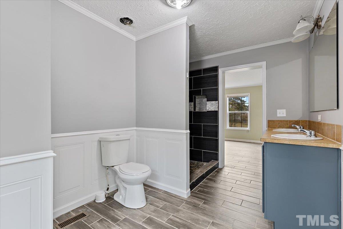 729 Powhatan Road Clayton, NC 27527 - Photo 35 of 41 Gallery Image 35