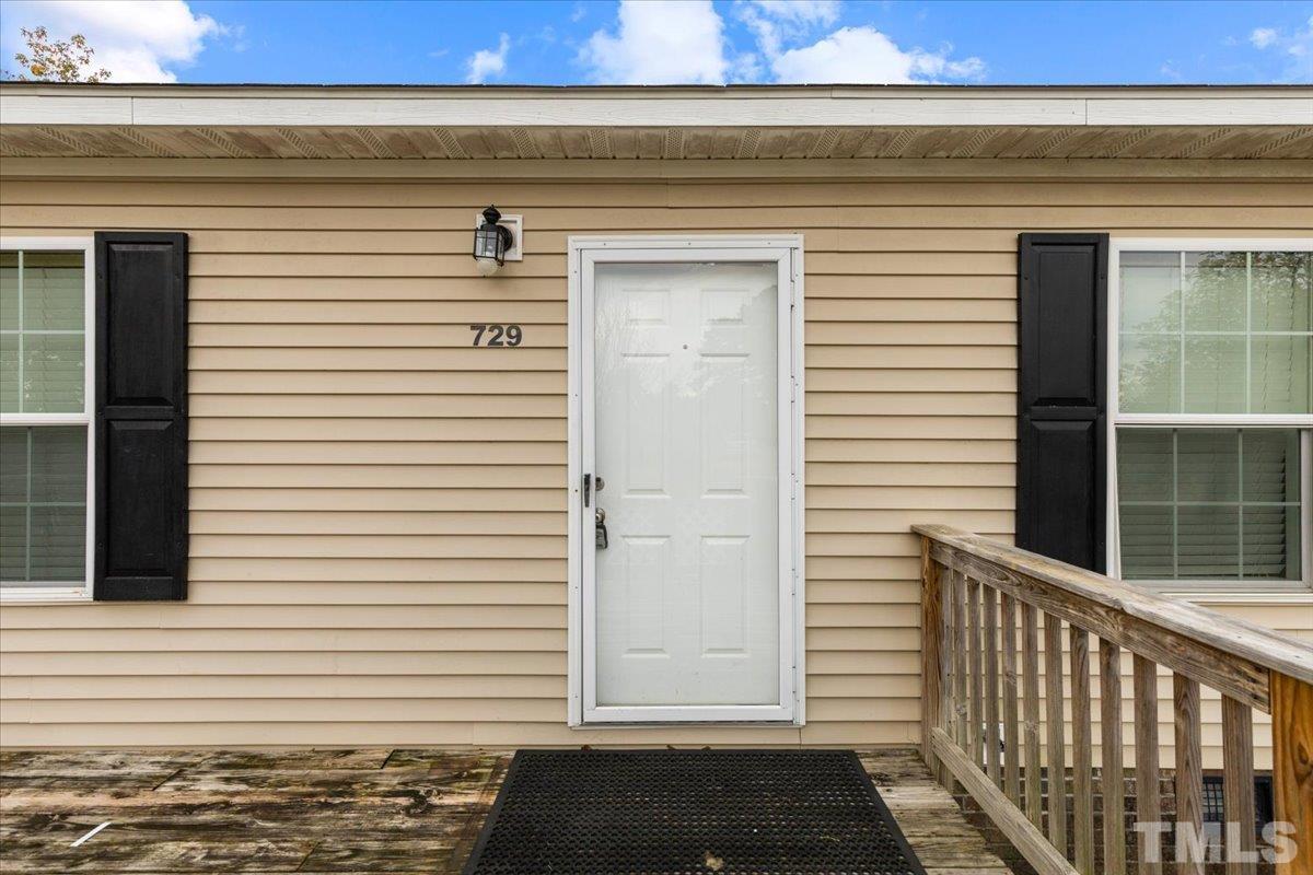 729 Powhatan Road Clayton, NC 27527 - Photo 7 of 41 Gallery Image 7