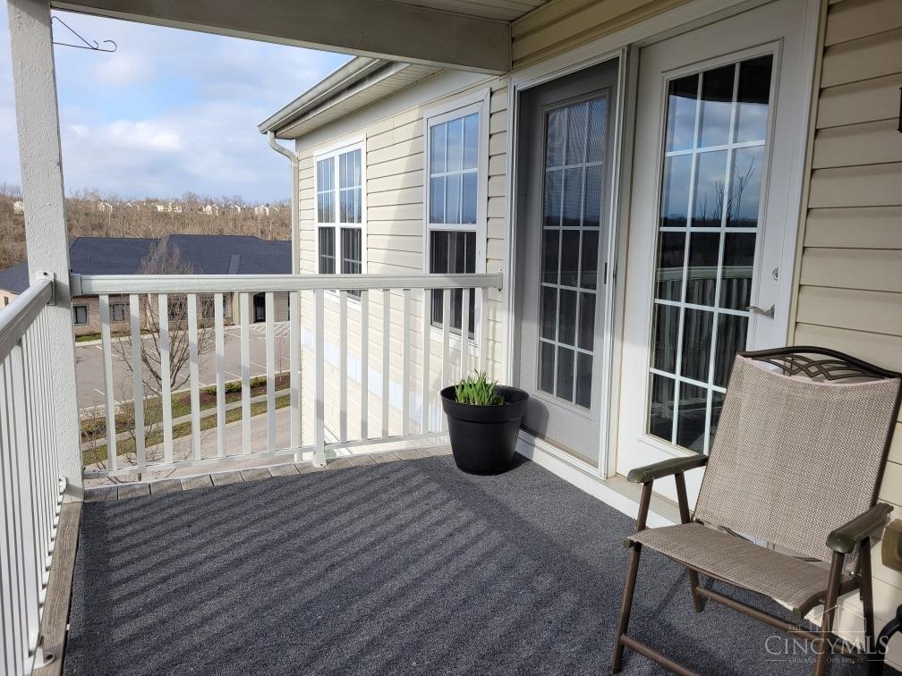 5485 Michelles Oak Court, Unit K Cincinnati, OH 45248 - Photo 28 of 35