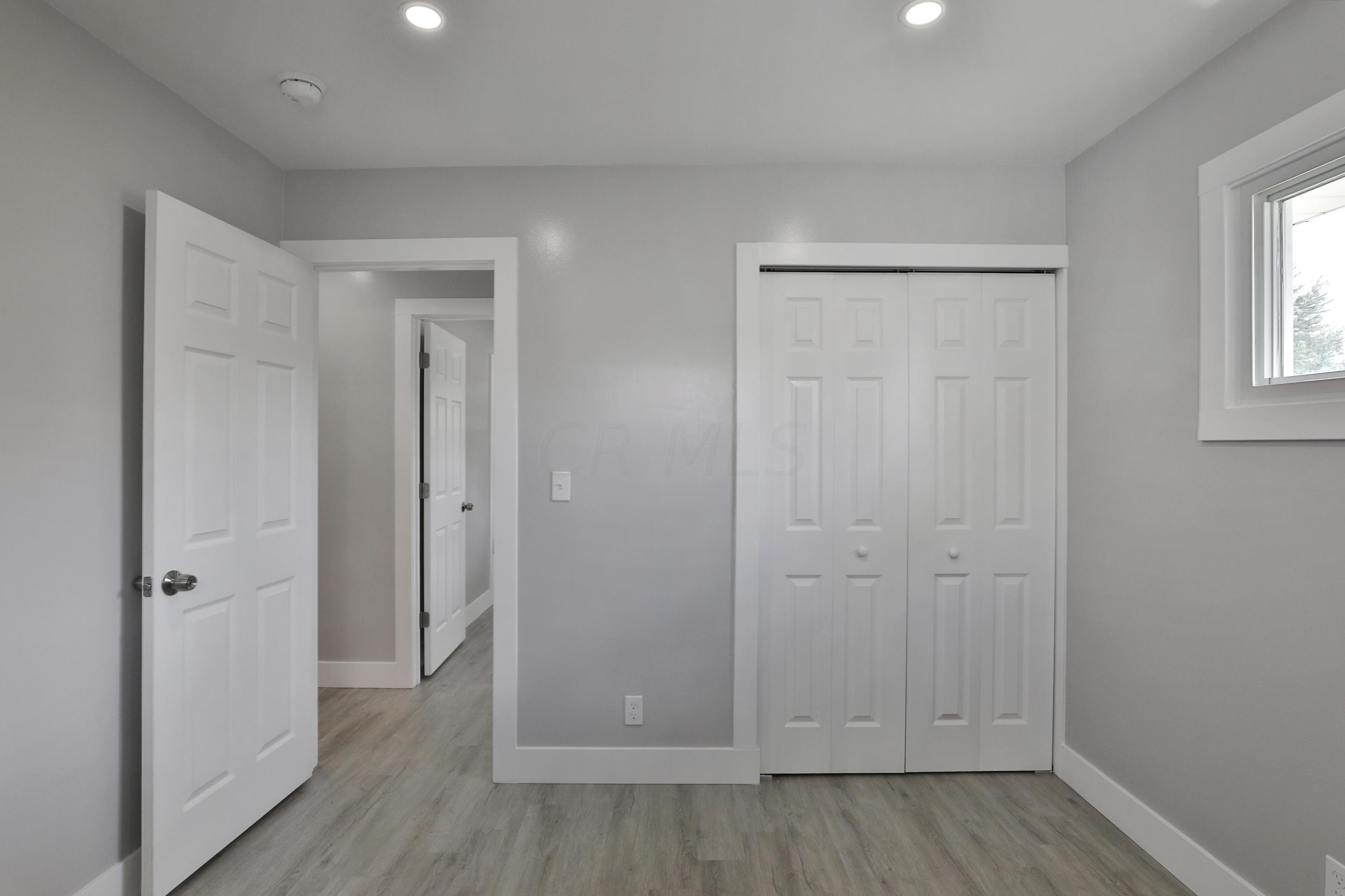 907 Demorest Road Columbus, OH 43204 - Photo 18 of 37 Gallery Image 18