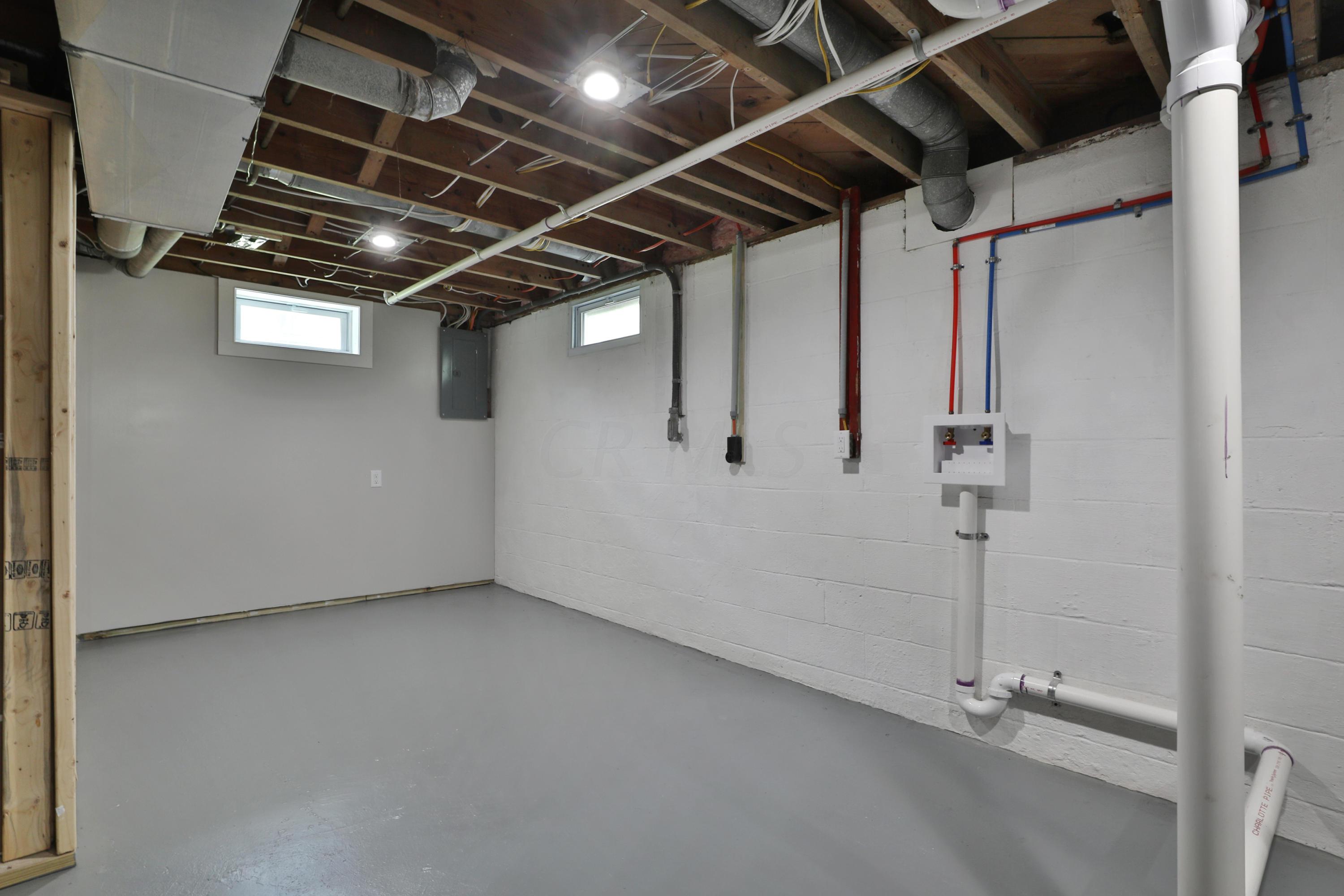 907 Demorest Road Columbus, OH 43204 - Photo 25 of 37 Gallery Image 25