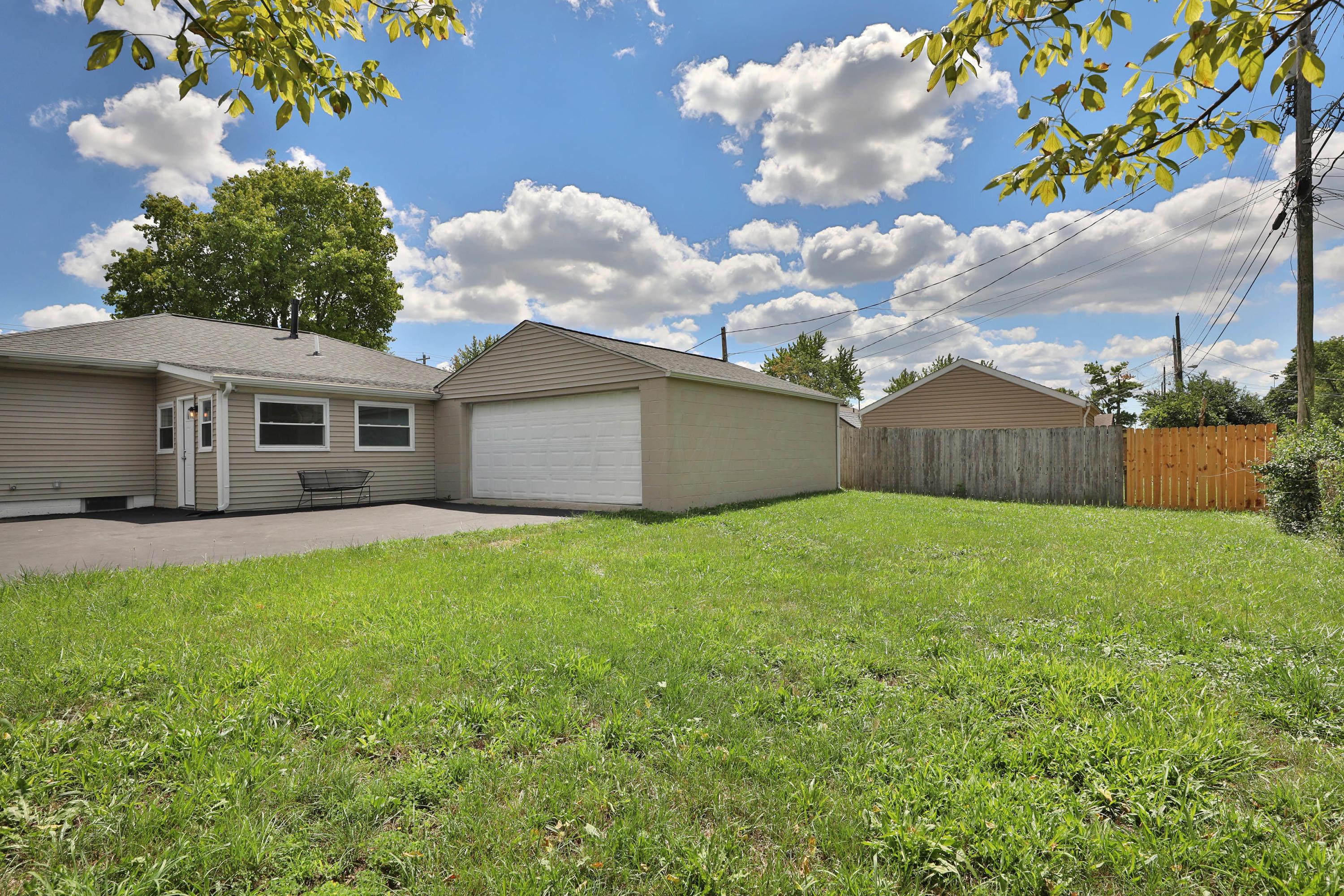 907 Demorest Road Columbus, OH 43204 - Photo 34 of 37 Gallery Image 34