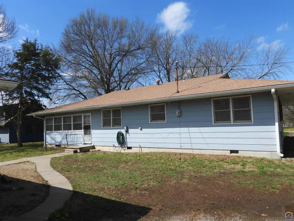 $254,900 | 718 South 9th Street, Osage City, KS 66523