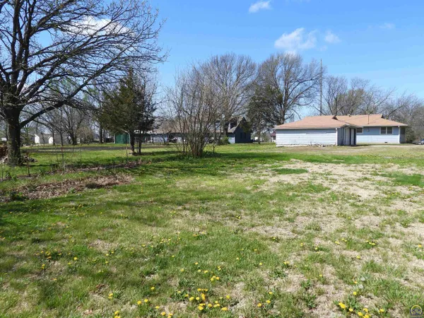 $254,900 | 718 South 9th Street, Osage City, KS 66523
