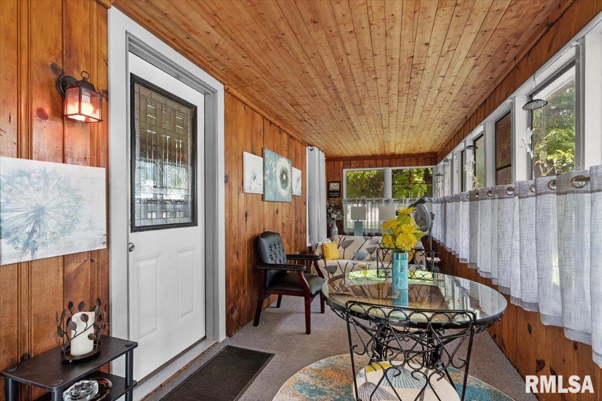 2141 East Watch Avenue Springfield, IL 62702 - Photo 25 of 36
