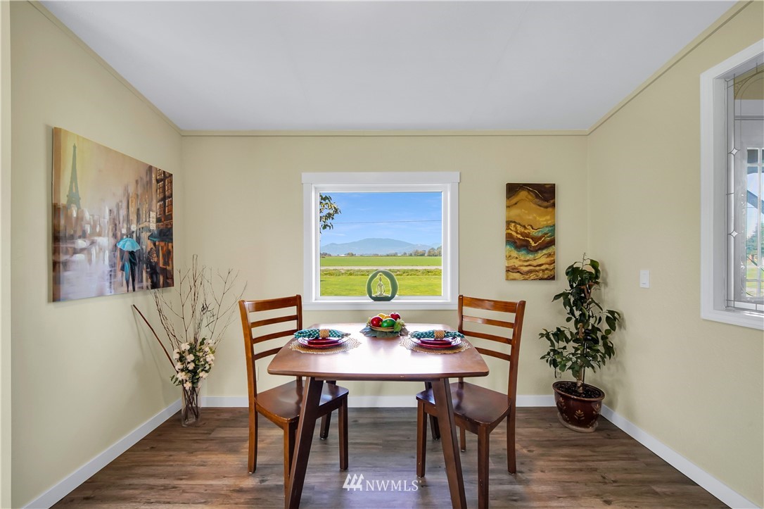 16062 Allen West Road Bow, WA 98232 - Photo 4 of 40 Gallery Image 4