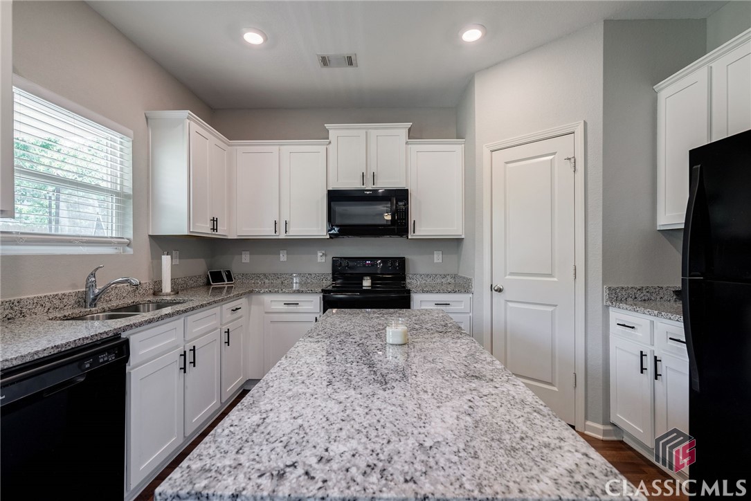949 Creekview Road Athens, GA 30606 - Photo 14 of 52 Gallery Image 14