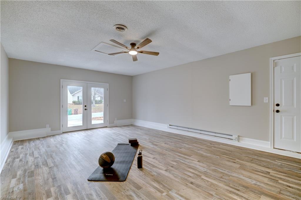 4326 Garden Club Street High Point, NC 27265 - Photo 19 of 38