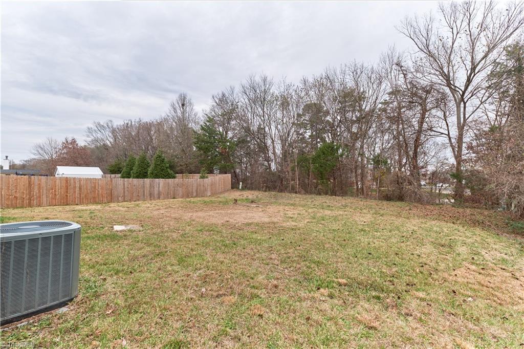 4326 Garden Club Street High Point, NC 27265 - Photo 32 of 38