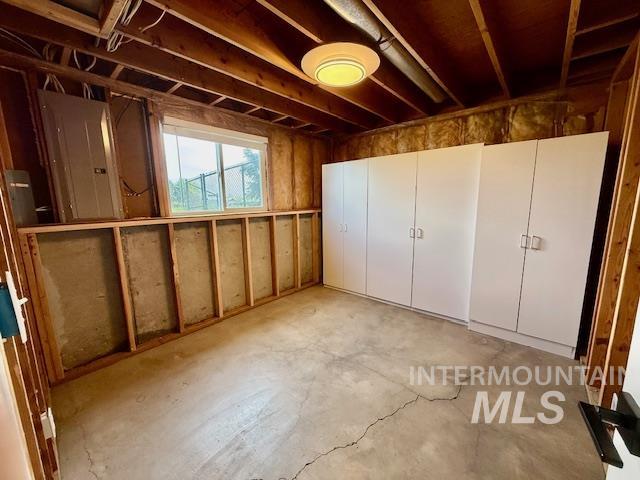 2945 25th Street Clarkston, WA 99403 - Photo 40 of 46 Basement featuring electric panel