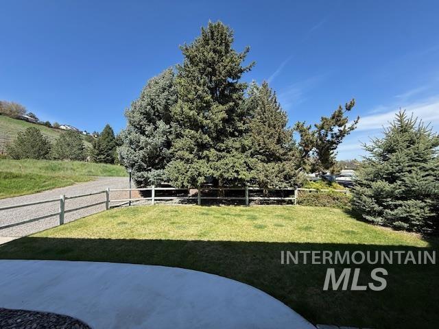 2945 25th Street Clarkston, WA 99403 - Photo 5 of 46 View of fenced backyard
