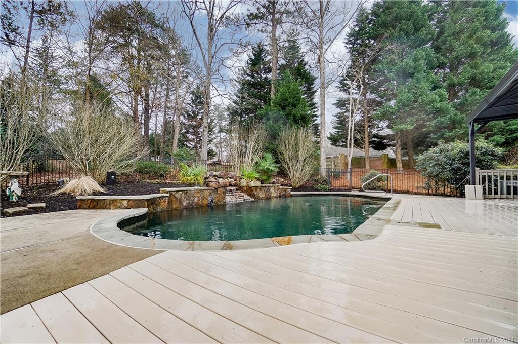 7064 Harbor Court Tega Cay, SC 29708 - Photo 43 of 48 a view of a park with large trees