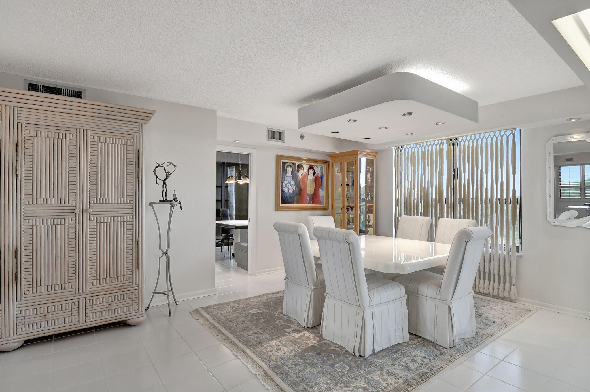 7567 Imperial Drive, Unit 602 Boca Raton, FL 33433 - Photo 11 of 44 dining room