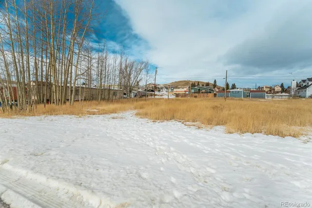 a view of swimming pool and lake