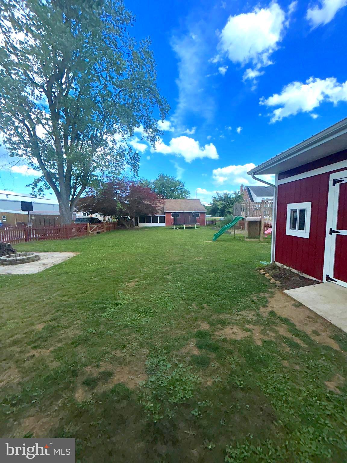 211 West Main Street Fairfield, PA 17320 - Photo 6 of 34