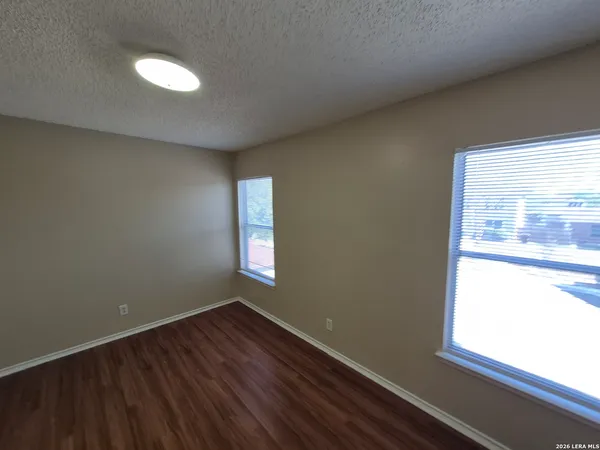 $1,650 | 6919 Heron Flats, Converse, TX 78109