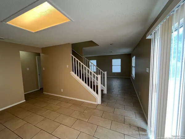 $1,650 | 6919 Heron Flats, Converse, TX 78109