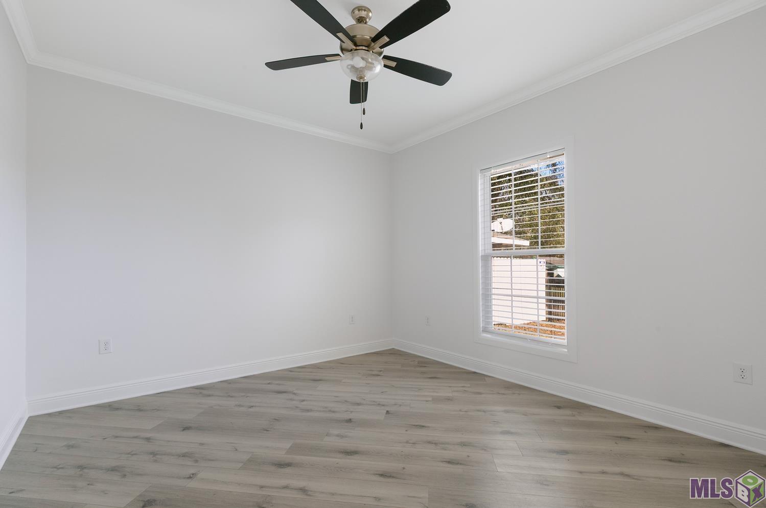 9536 Avis Avenue Baton Rouge, LA 70810 - Photo 4 of 13