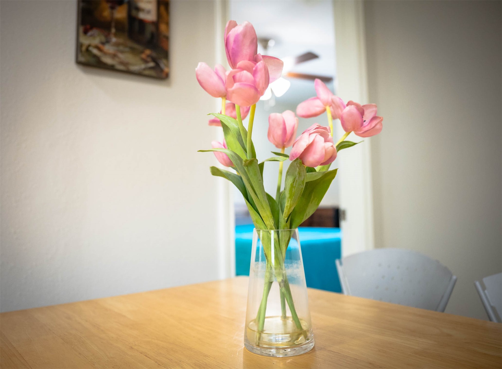 3910 Luca Street, Unit R1 Houston, TX 77021 - Photo 19 of 31 a view of a flower in a vase of flowers
