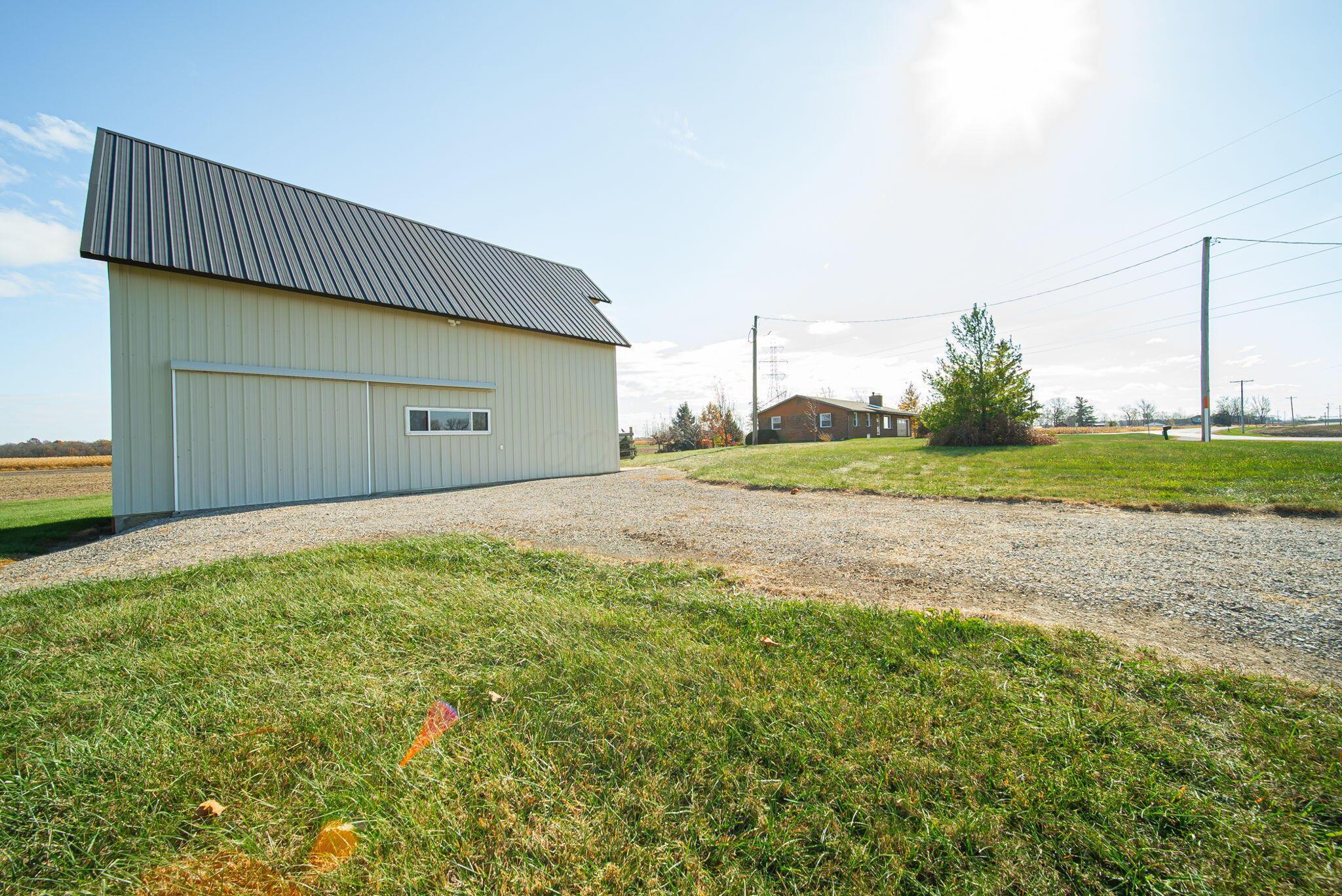 8250 Highway 292 Ridgeway, OH 43345 - Photo 25 of 38 Barn drive
