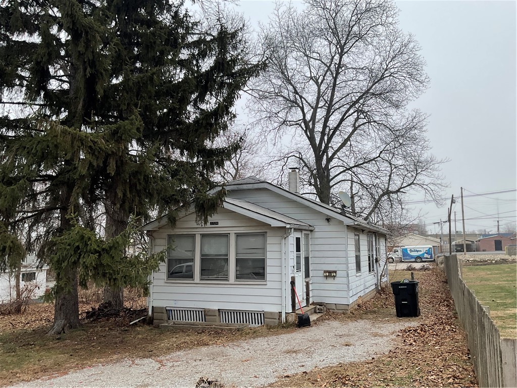 2724 North Church Street Decatur, IL 62526 - Photo 1 of 6 Gallery Image 1